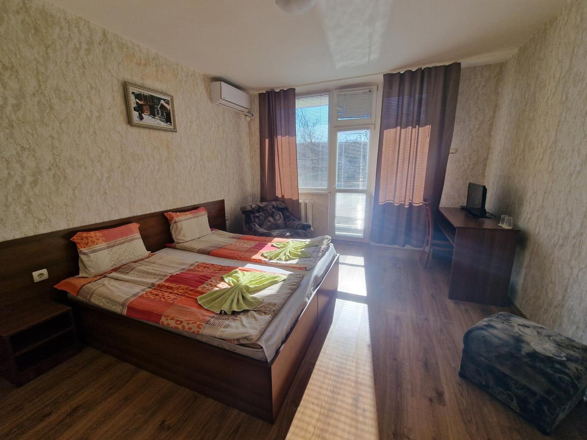 Туристически Дом Кайлъка Pleven Bilik gambar
